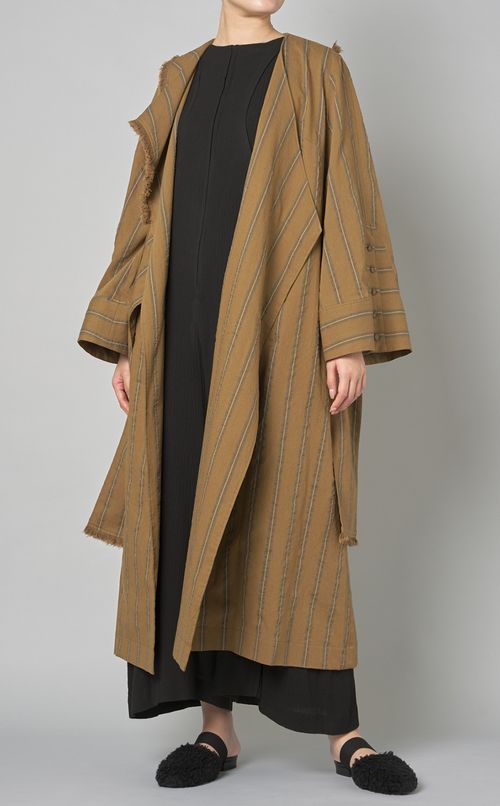 ケープ付ノースリーブオールインワン