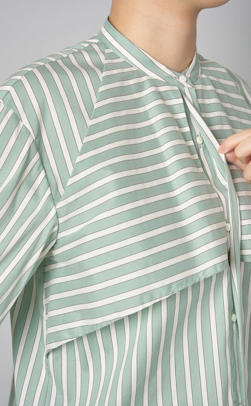 ストライプフレアヨークブラウス