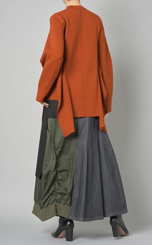 コクーンスリーブデザインニット