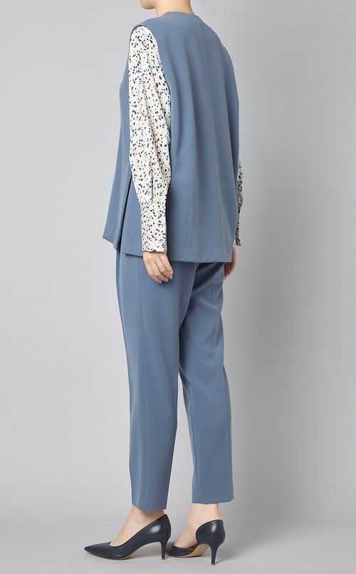 ダブルクロススリットジレ