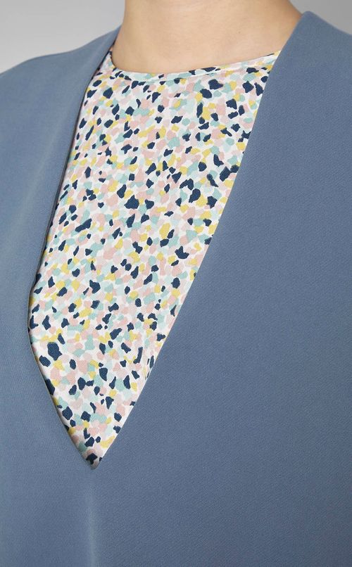 ダブルクロススリットジレ