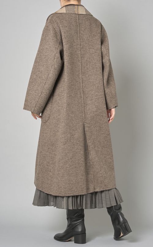 リバーシブルマキシコート