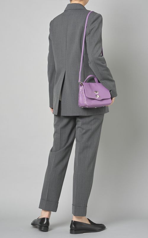 ピークドラペルダブルジャケット