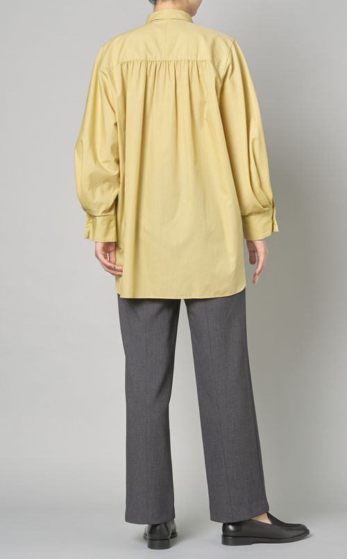 タックボリュームスリーブシャツ