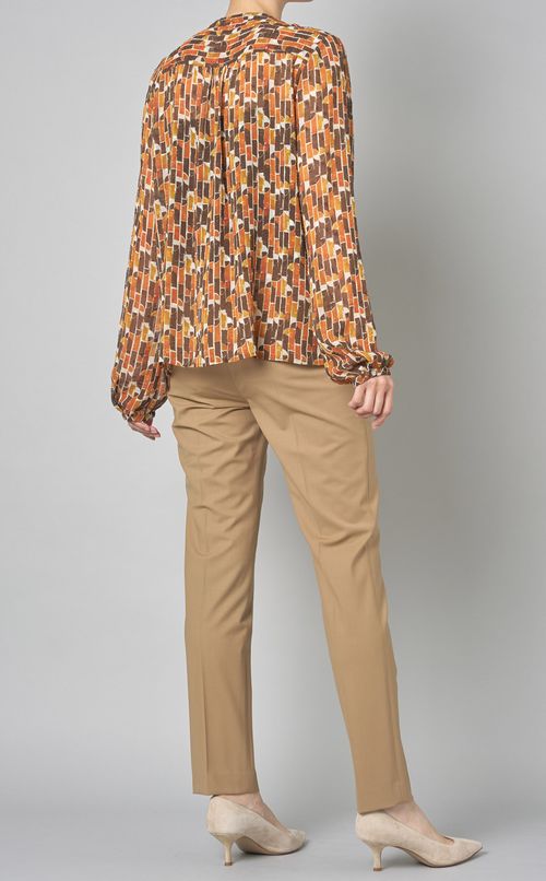 ジオメトリックプリントフリルブラウス