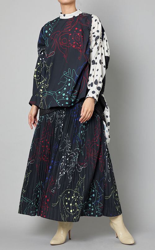 ホースプリントシャーリングブラウス