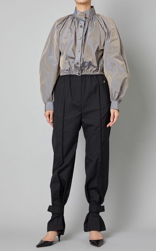 スタンドカラーギャザーブラウス