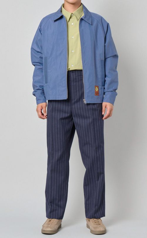 ジップアップブルゾン