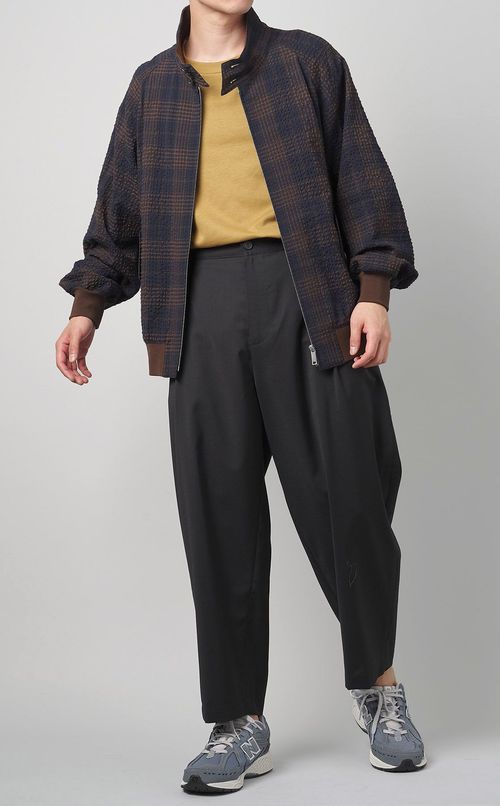 プリーツクロップドパンツ