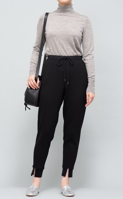 ドローコードジョガーパンツ