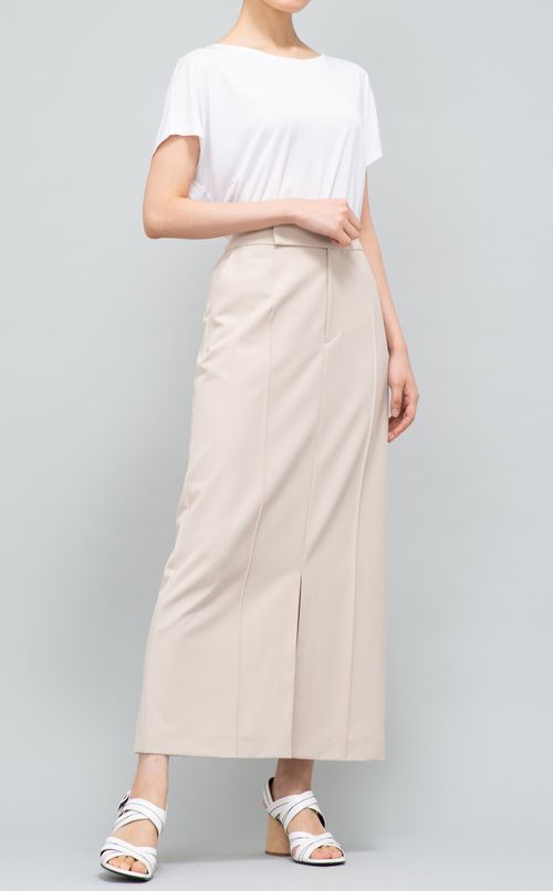 フロントスリットストレートスカート