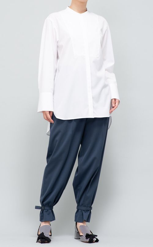 ウール混ストレッチ裾絞りパンツ