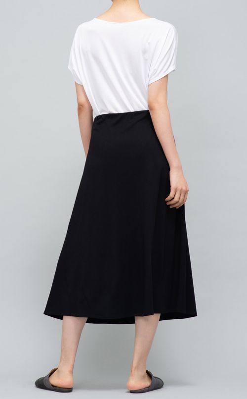 ジャージーフレアミディスカート