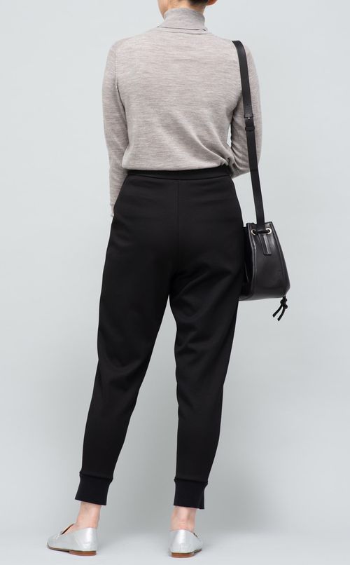 ドローコードジョガーパンツ