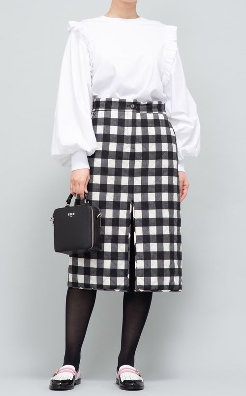 レザーショルダーバッグ