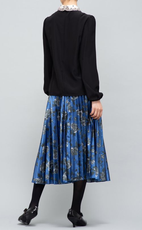 ビジューカラーブラウス