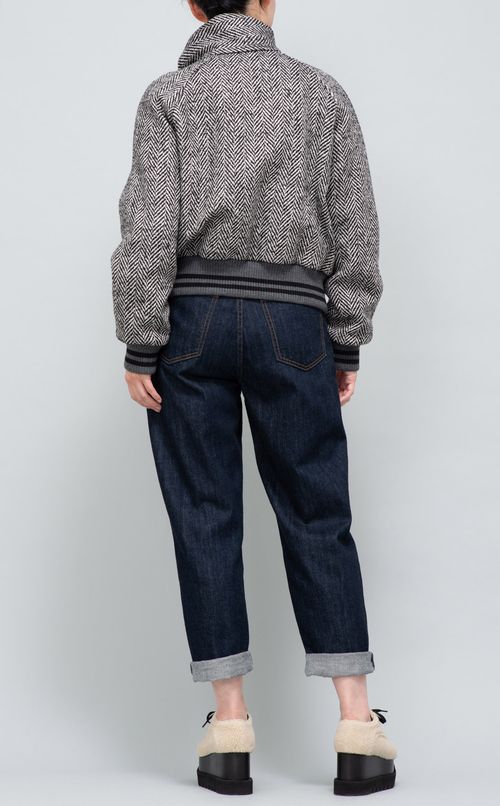 中綿入りツイードブルゾン