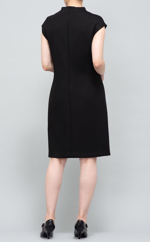 ハイネックスリーブレスミニワンピース