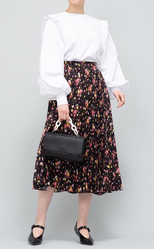 レザーチェーンハンドバッグ