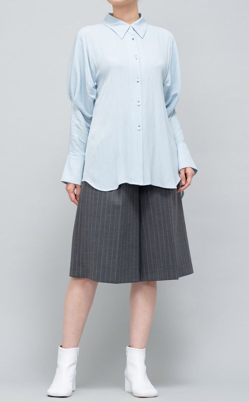 パフスリーブシャツ