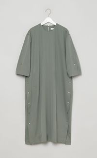 サイドボタンサックワンピース