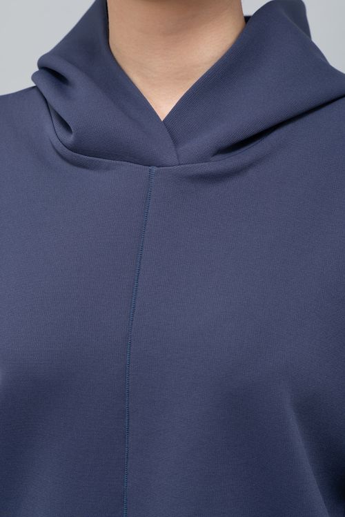 プルオーバーフードパーカー