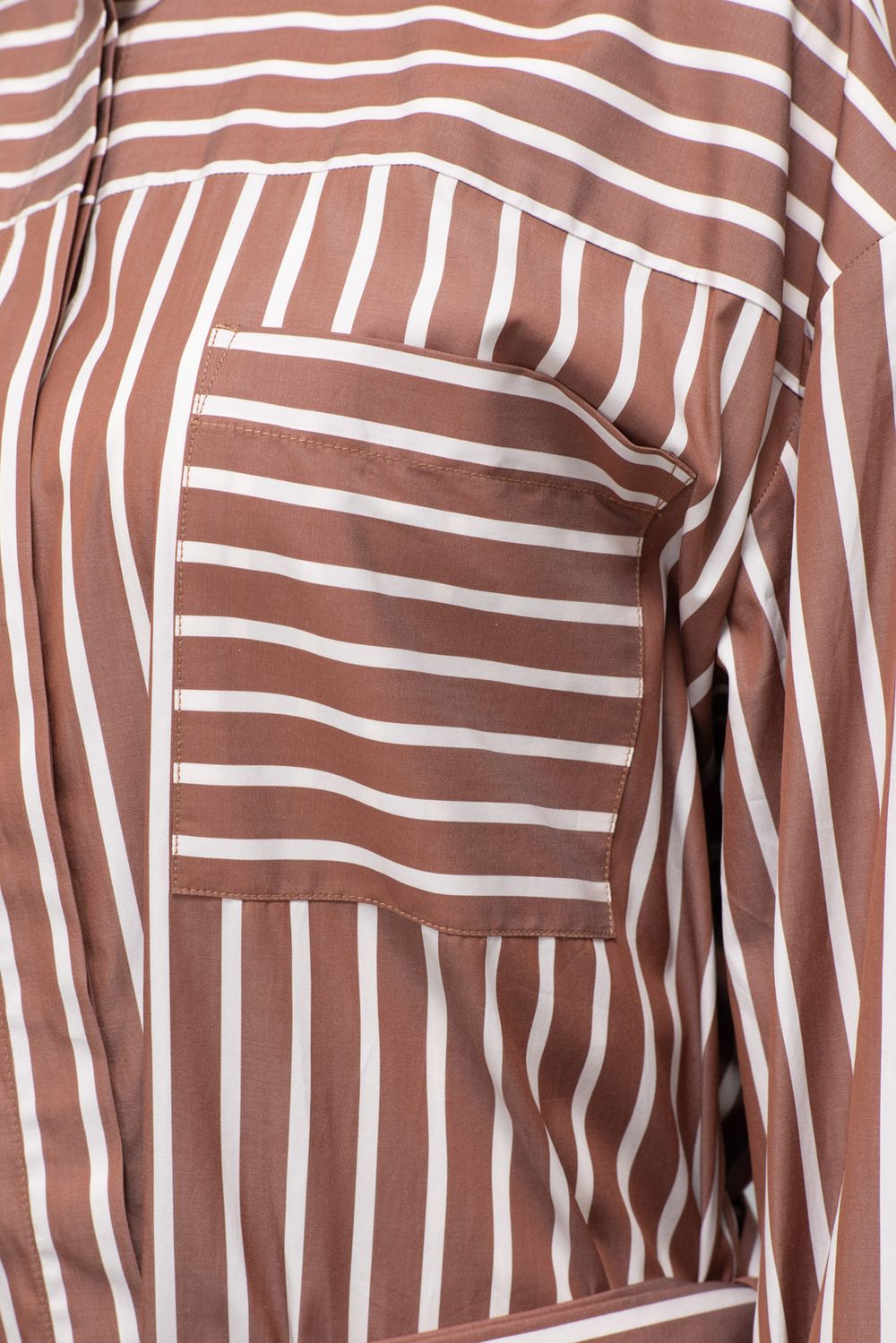 ストライプ柄シャツワンピース