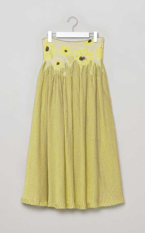 フラワージャガードフレアスカート