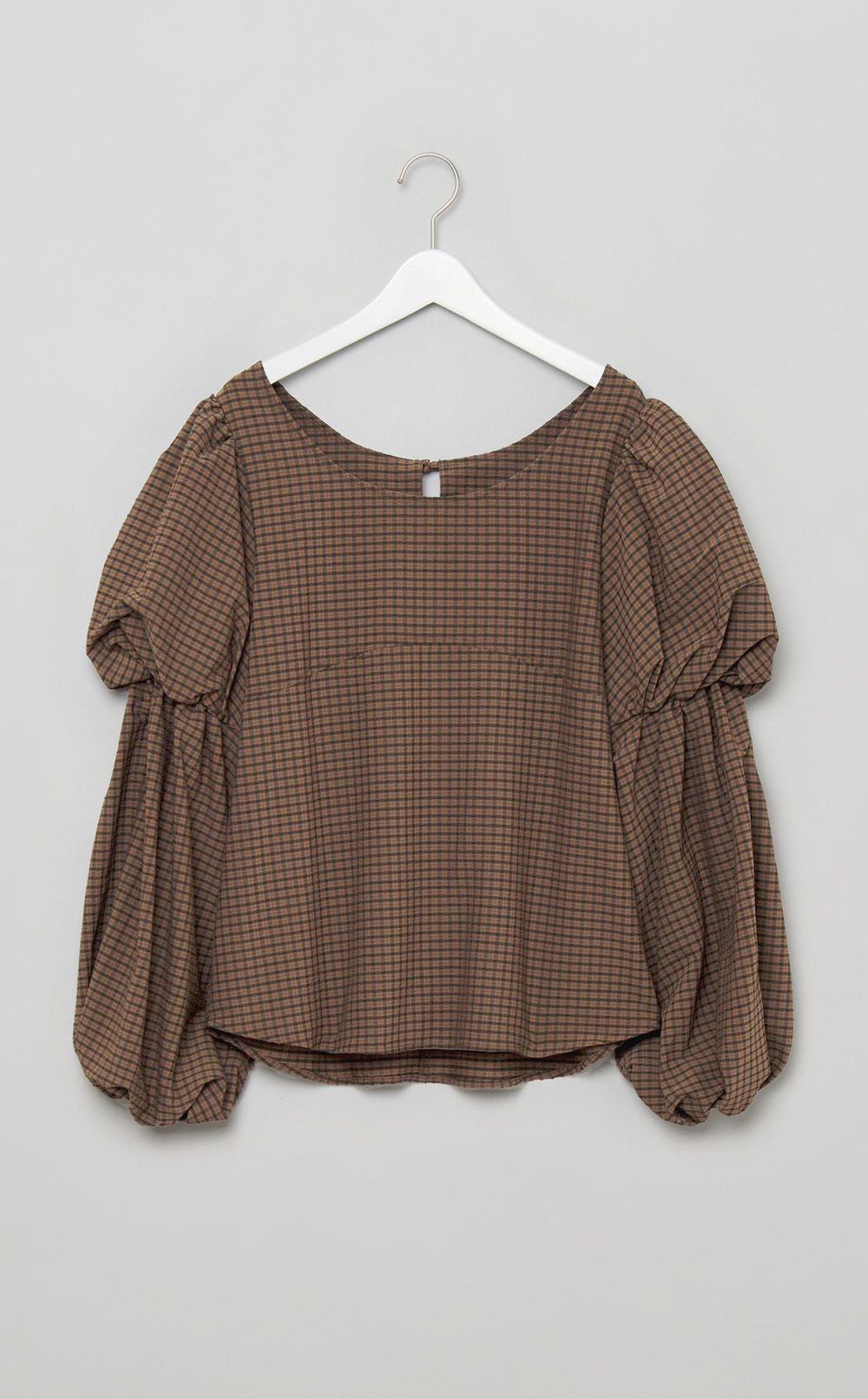 パフスリーブ2wayブラウス