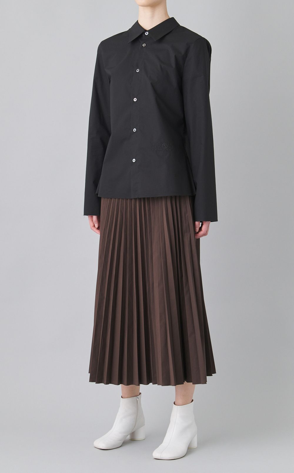 ライトプリーツミディスカート