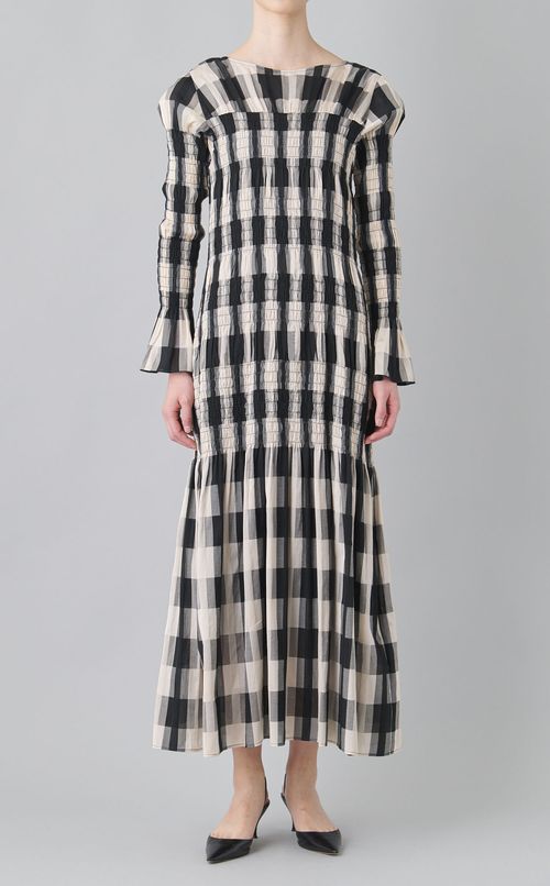 シャーリングロングワンピース