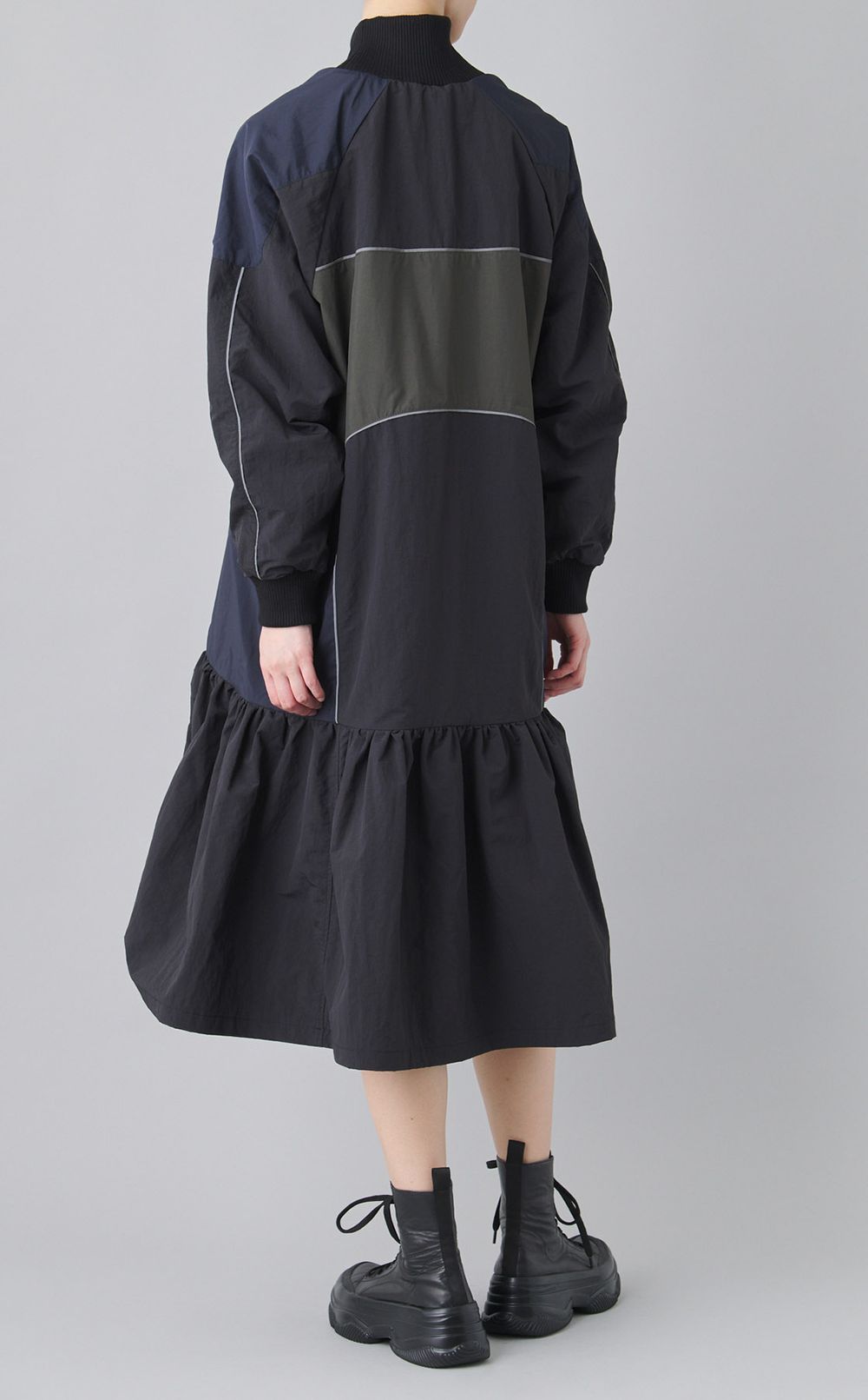 カラー切替ナイロンワンピース