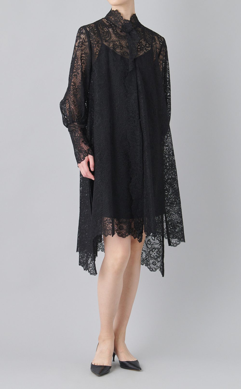 フロントフリルレースワンピース