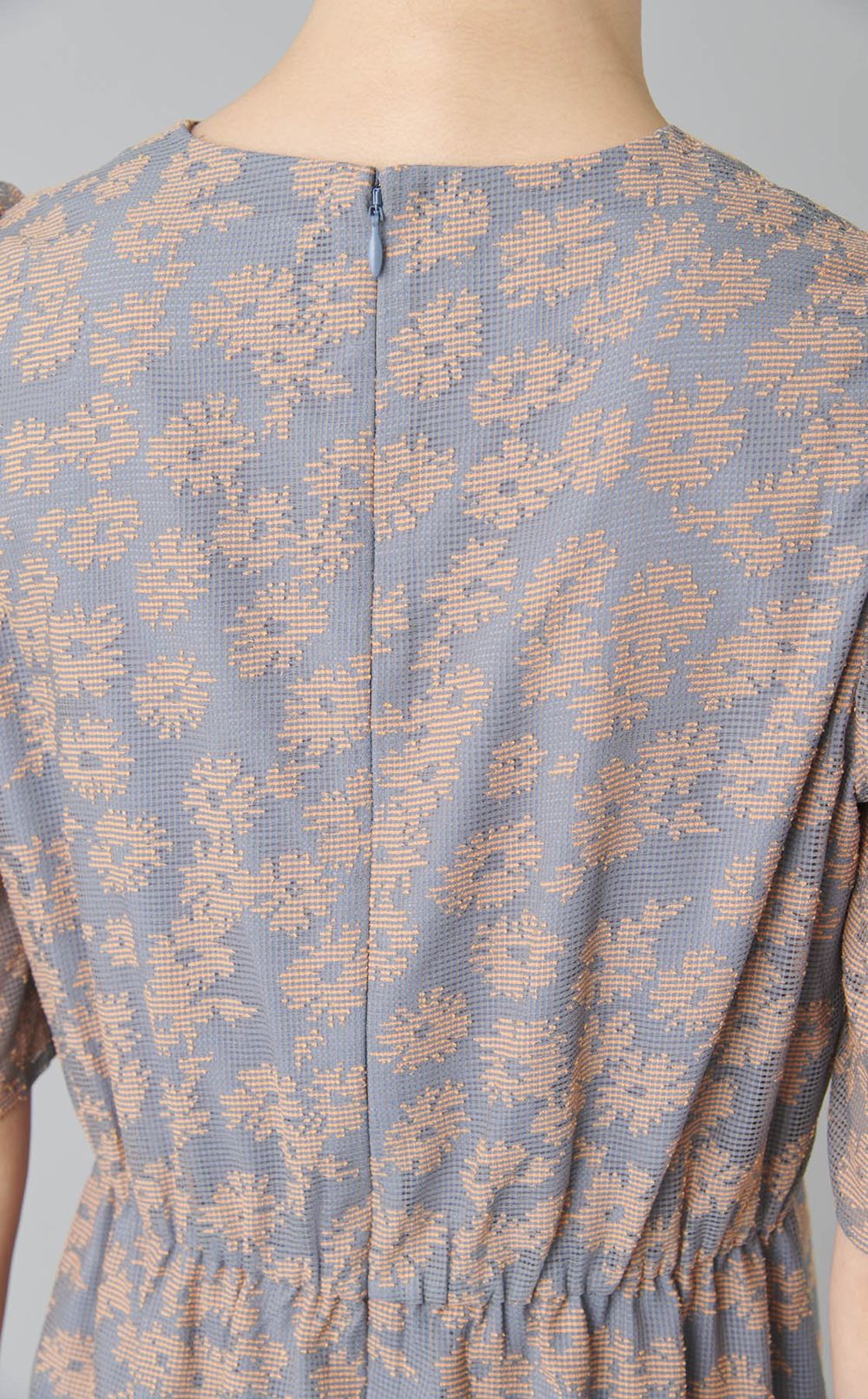 メッシュフラワーレースワンピース