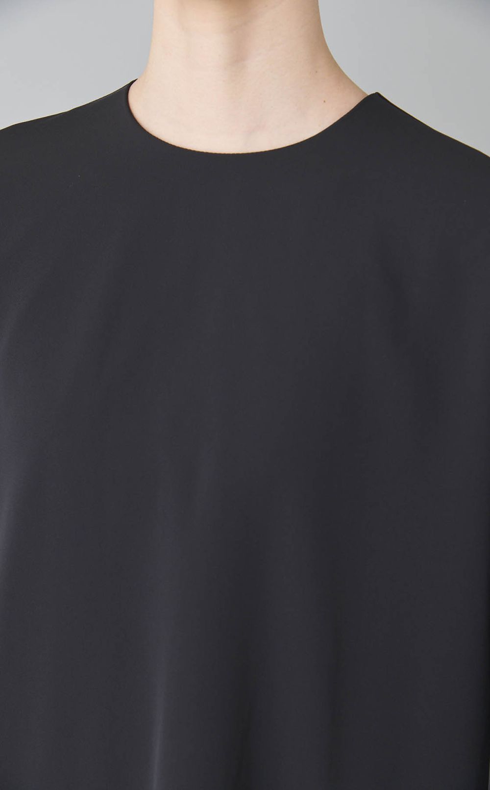 ケープパンツセットアップ