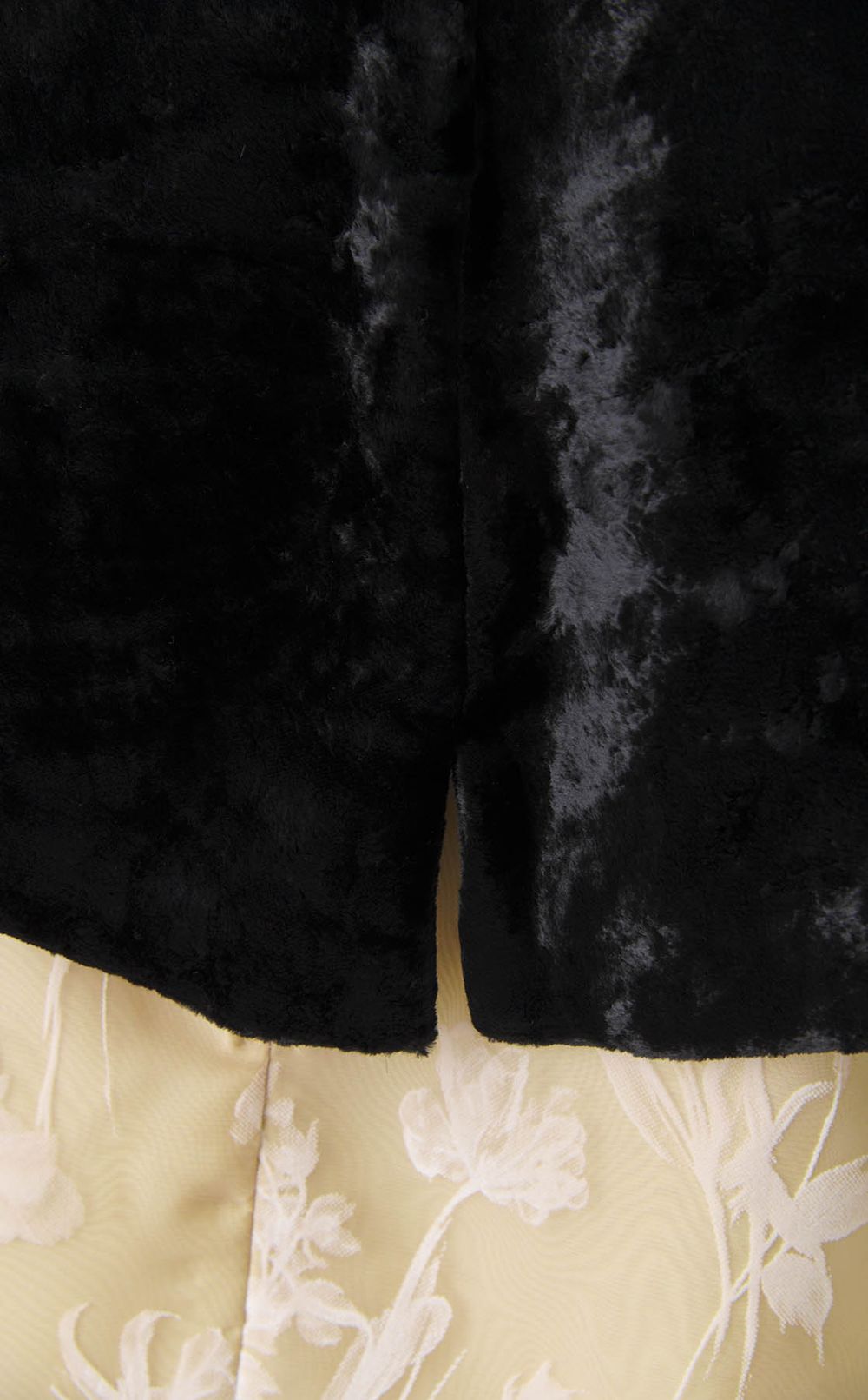 クラッシュベロアボレロ