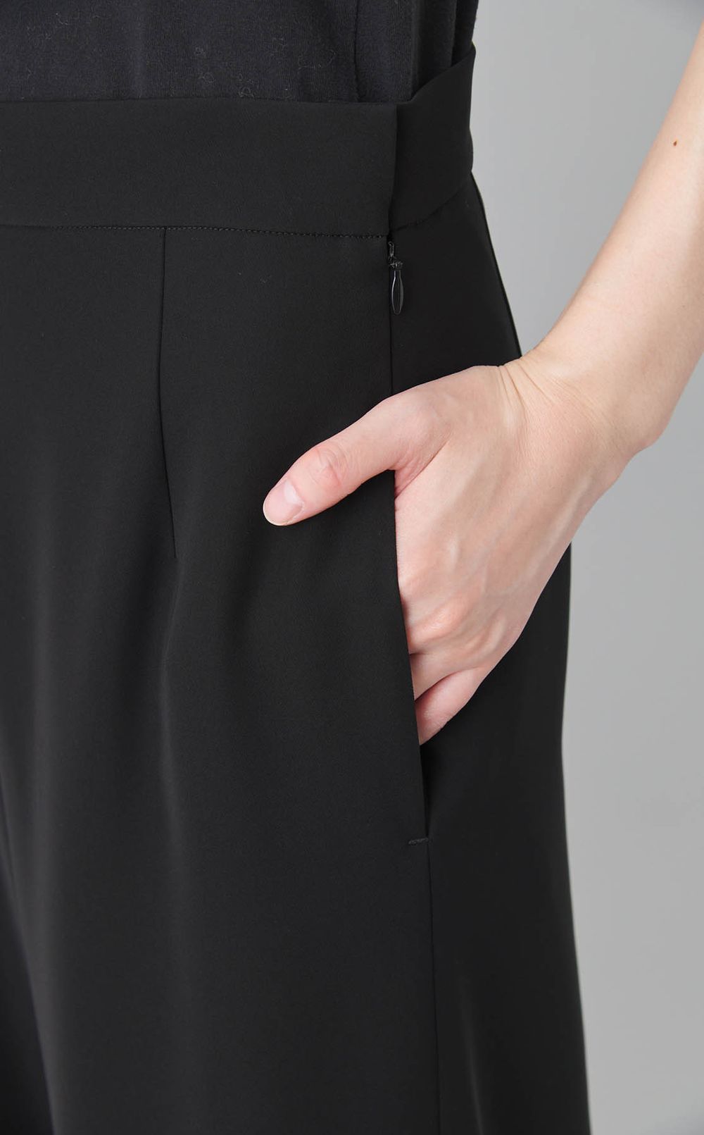 ダブルクロスフレアパンツ