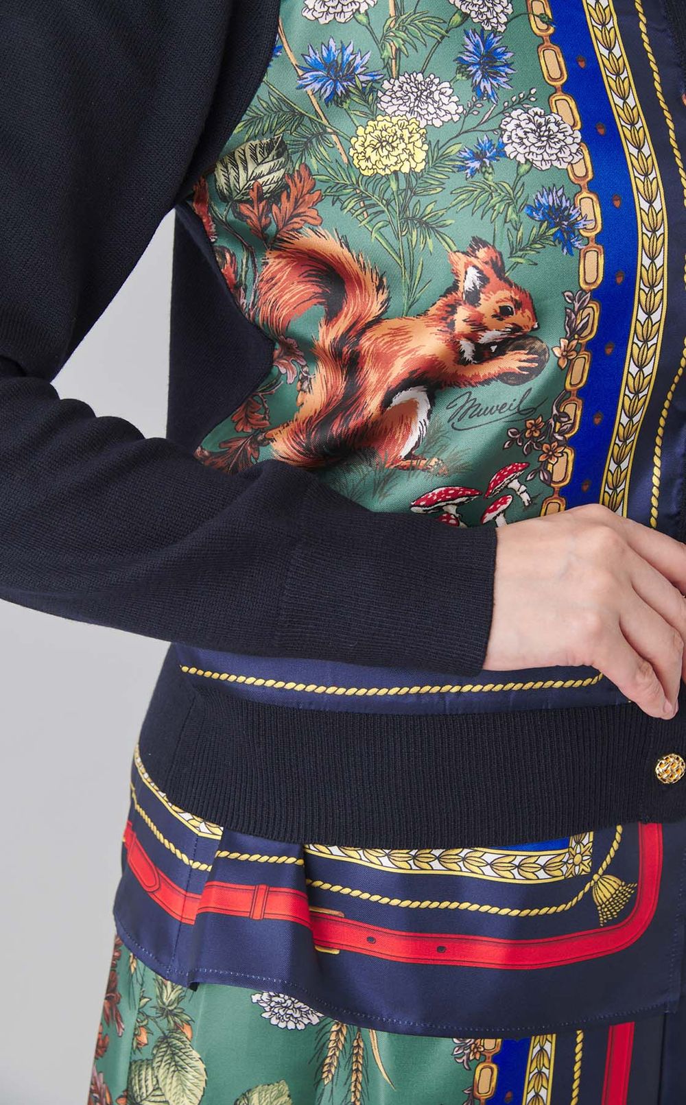 スカーフ柄ニットカーディガン