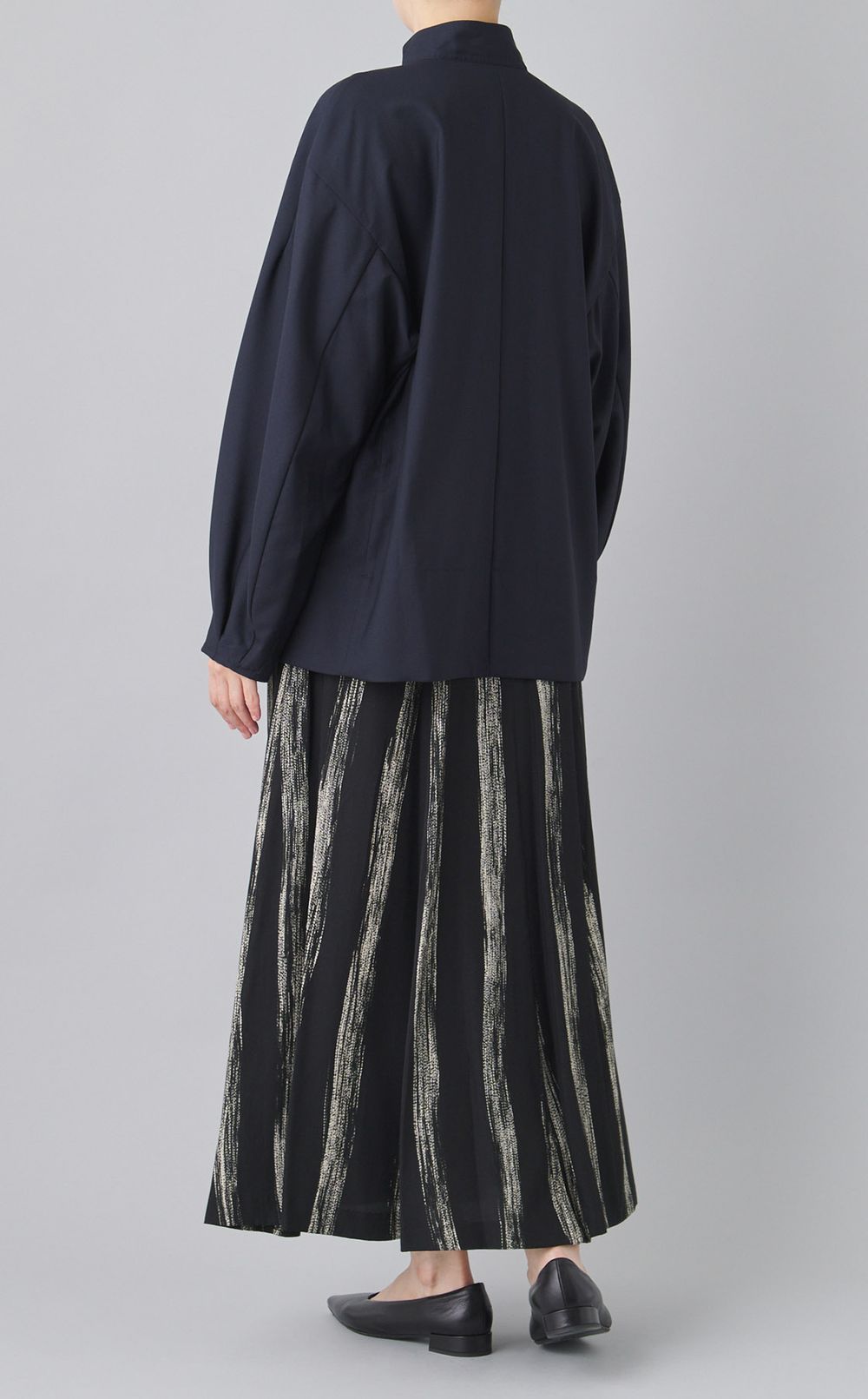 HEPBURNライトウールブラウス