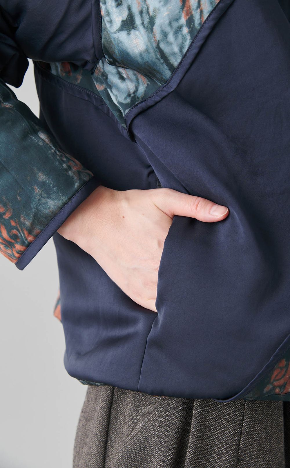 プリントコンビ中綿ブルゾン