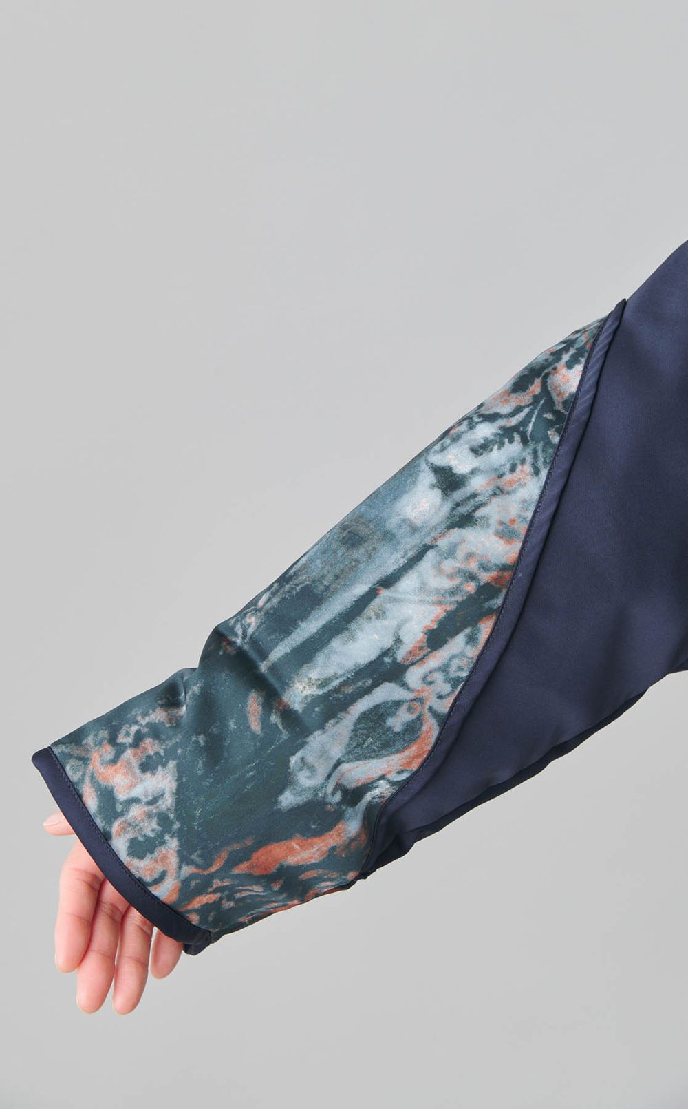 プリントコンビ中綿ブルゾン