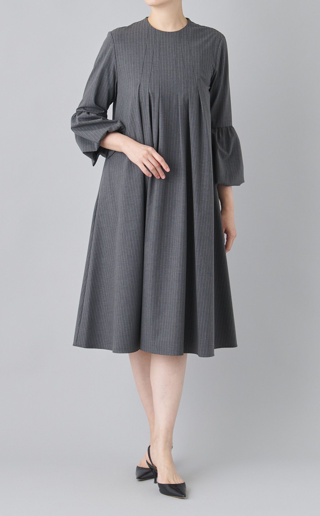 hue DAY TO EVENING(ヒュー・デイ・トゥ・イブニング)のレンタル