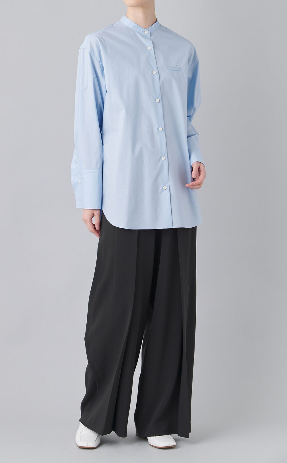 コットンロゴステッチバンドカラーシャツ