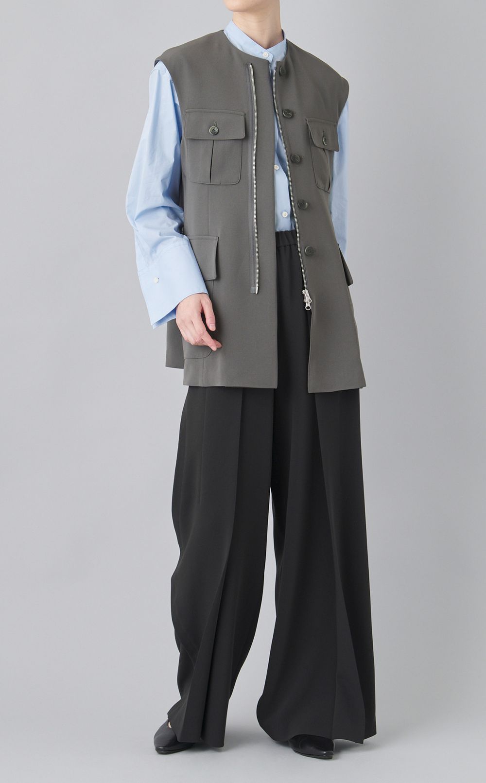 ジョーゼットノーカラーベスト