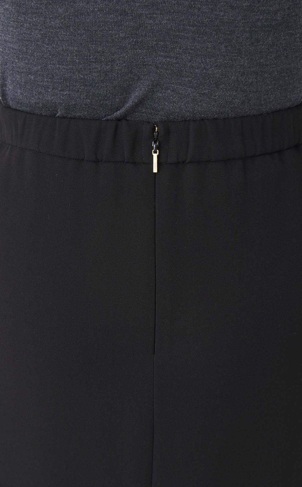 レースレイヤードセミタイトスカート