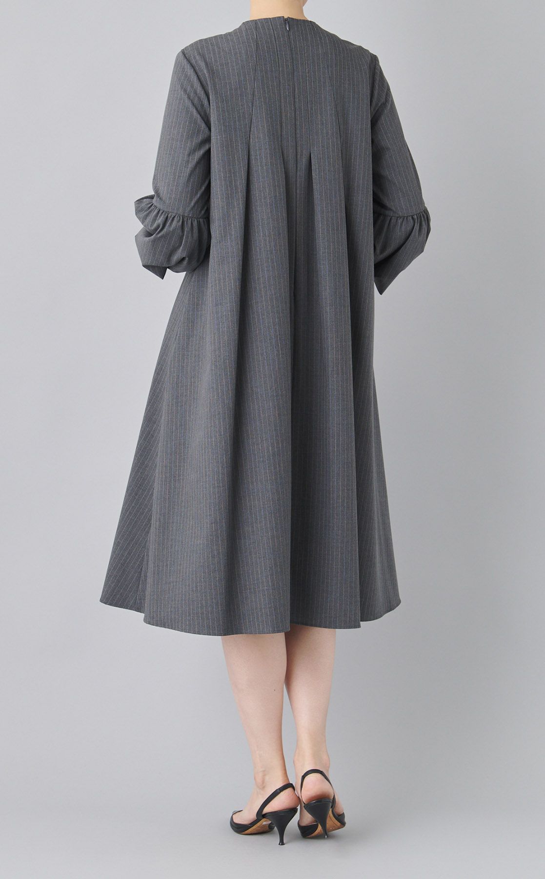 hue DAY TO EVENING(ヒュー・デイ・トゥ・イブニング)のレンタル