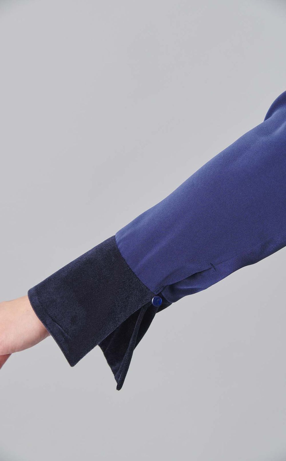 スカーフ柄ティアードワンピース