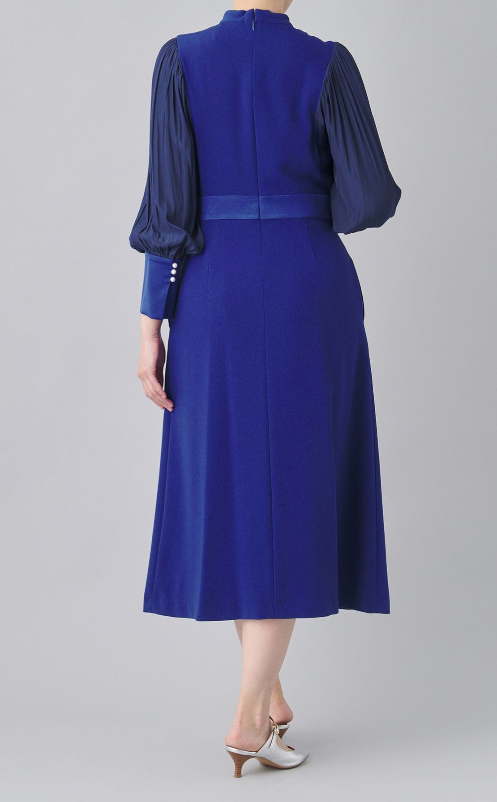 2wayネックパール付ドレス