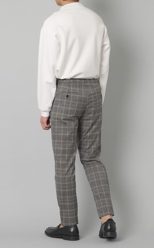 リラックステーパードイージーパンツ