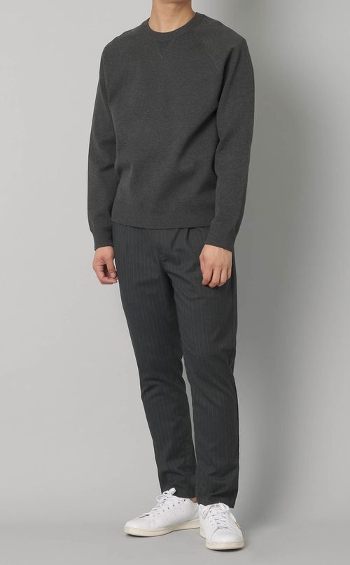 ライトバイレンスウェットシャツ